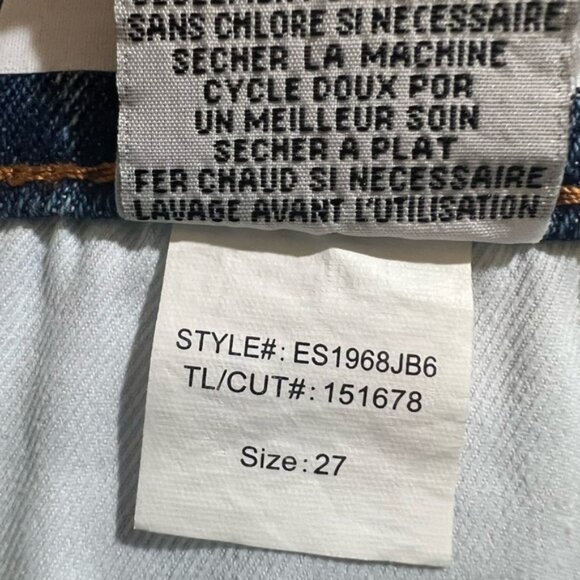 STS Blue Layne High Rise Cut Off Fray Hem Denim 2.5” inseam Jean Shorts NEW - Picture 11 of 13